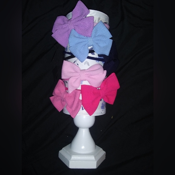 Baby headband holder & 7 baby hair bows - Picture 1 of 4